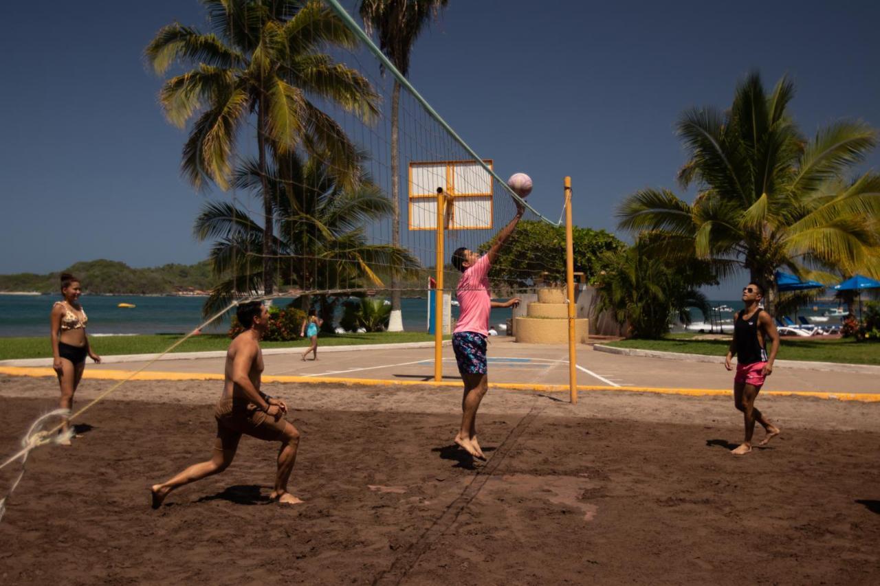 Qualton Club Ixtapa All Inclusive Dış mekan fotoğraf